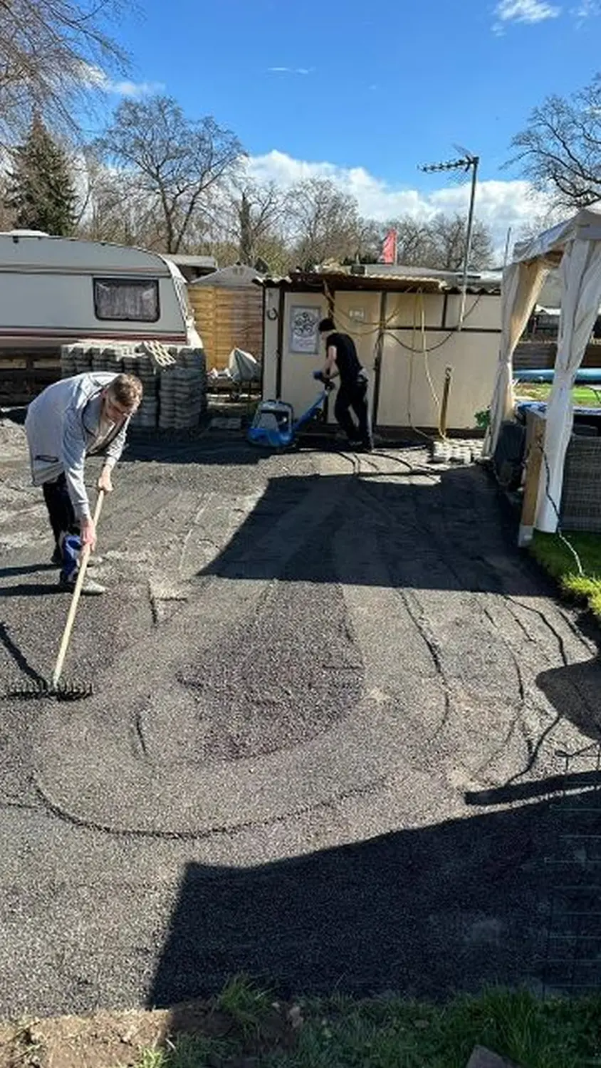 AM Dienstleistung - Im Prozess der Vorplatz neu anlegen